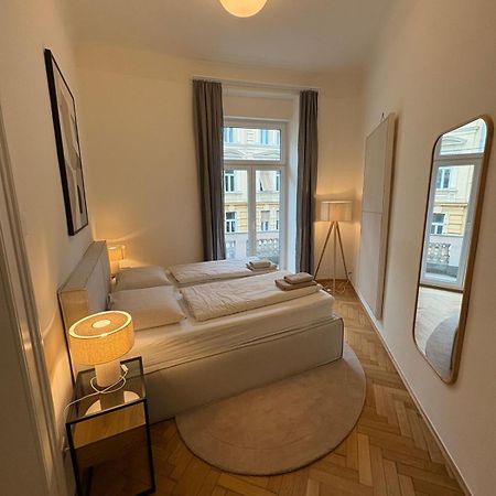 Premium Apartment In Altstadtnaehe Graz Ngoại thất bức ảnh
