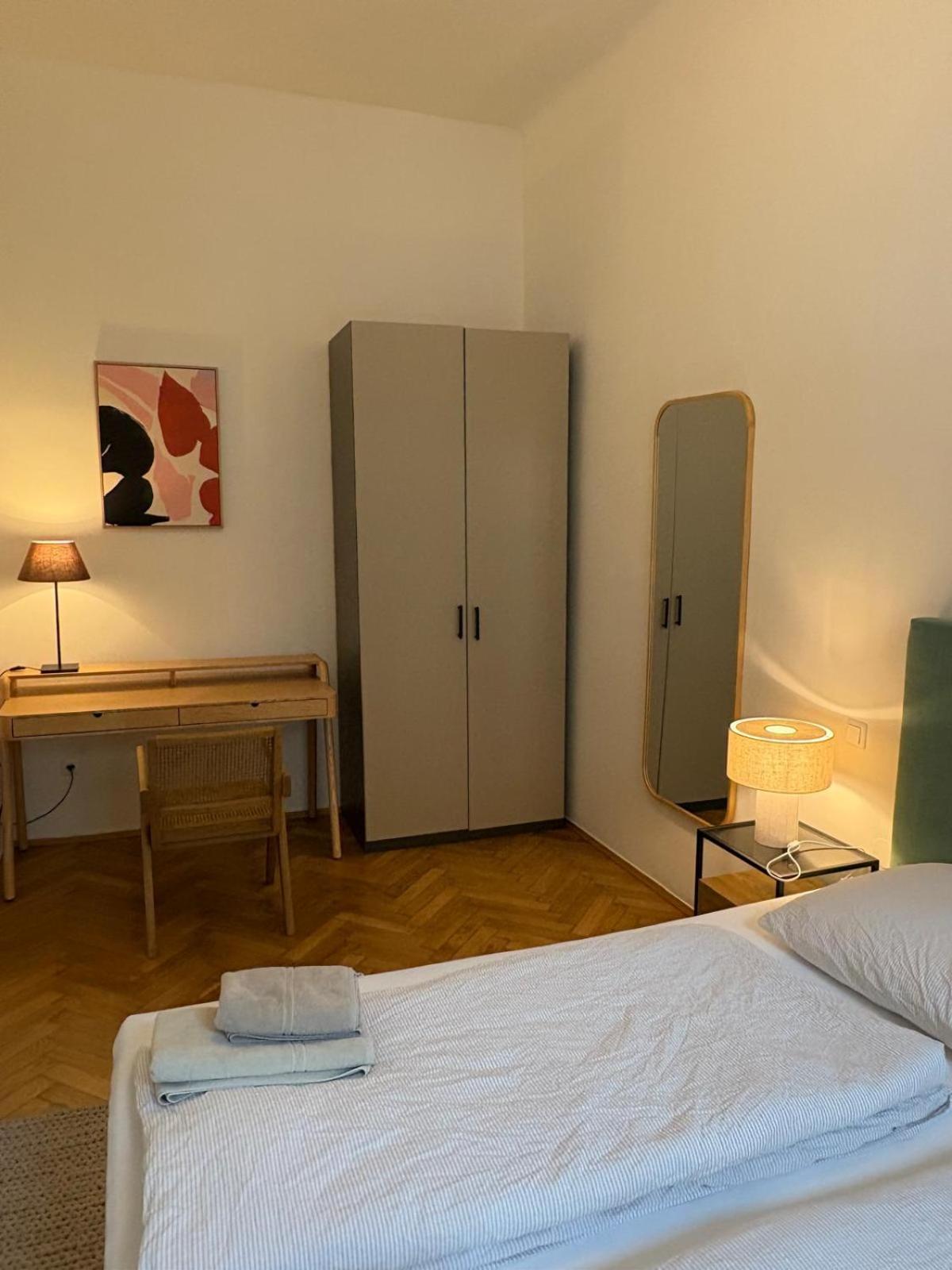 Premium Apartment In Altstadtnaehe Graz Ngoại thất bức ảnh