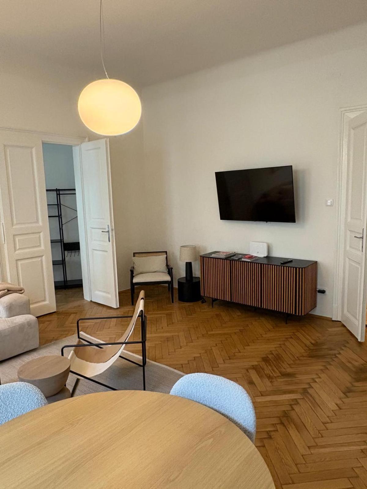 Premium Apartment In Altstadtnaehe Graz Ngoại thất bức ảnh